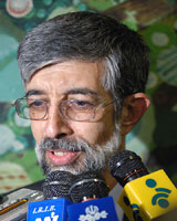 همه جریان های فکری روزنامه دارند