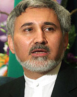 شکست سکوت خاتمی