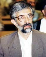 سفارتخانه ها امـور ايرانيـان‎ مــقيــم‎ خارج را تسهیل کنند