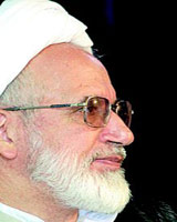 انتقاد شدید کروبی از مصباح یزدی