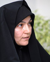‌احمدی نژاد بر سر موضع خود بماند