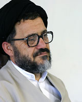 انتقاد از دولت باید در مجامع خصوصی باشد