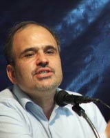 جلایی پور: فشار از پایین جواب نمی دهد