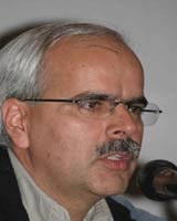 برخی اصلاح طلبان به دنبال معجزه هستند