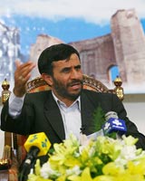 تلاش دولت برای تغییر اساتید سکولار دانشگاه‌ها