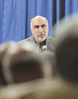 مهدوی‌کنی ساکت نیست