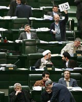 مجلس آماده بررسی پرونده همسر باطبی