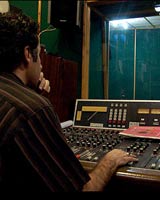 پشت صحنه روی خط جوانی