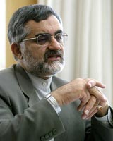 بروجردی: به شرم‌الشیخ برویم