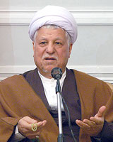 هاشمی:‌ ترور شخصیت روش‌ دشمنان انقلاب است