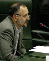 اعلمی: چرا سوالم از الهام مطرح نشد؟