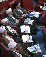 حضور رحيم‌مشائی متناسب دولت اصولگرا نیست