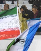 اوباما در حال عبور از کنار پرچم ایران در طی برگزاری مراسم تحلیف/ عکس: Getty images-AFP