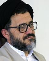 اکرمی: نفی دولت‌های پیشین نفی کل انقلاب‌ است
