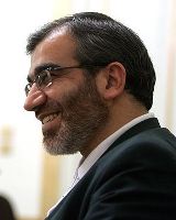 کدخدایی: از نامه کروبی تعجب کردیم