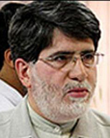 دفاع مشاور احمدی‌نژاد از دخالت دولت در امور حج