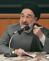 انتقاد صریح خاتمی از اطلاعیه‌های انتخاباتی به نام سپاه