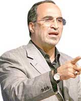 هواداران استقلال خواستار جدایی آشتیانی شدند