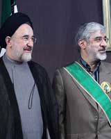 فردا، خاتمی در آزادی،موسوی در اصفهان