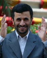 استفاده از بازیگران در فیلم تبلیغاتی احمدی‌نژاد؟! [ویدئو]