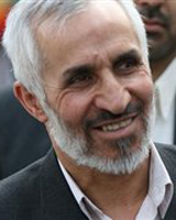 استقبال سرد آبادانی‌ها از داوود احمدی‌نزاد