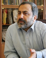 افروغ: برخورد اخلاقی موسوی محبوبیت او را بالا برد