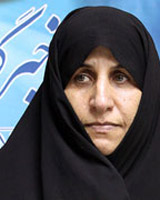 ماجرای نمره 8 خواهر احمدی‌نژاد و تهدید استاد وی