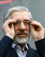 میرحسین موسوی: اختصاص وقت به احمدی‌نژاد جرزنی است
