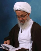 آیت‌الله مکارم: تصدی مشایی قطعاً مشروعیت ندارد