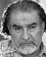 کلهر: احمدی‌نژاد با 60 ساله‌ها مشورت کند
