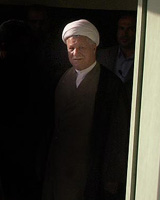 دوازدهمین هفته غیبت هاشمی در نمازجمعه