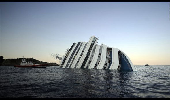 جدیدترین تصاویر کشتی به گل نشسته ایتالیا